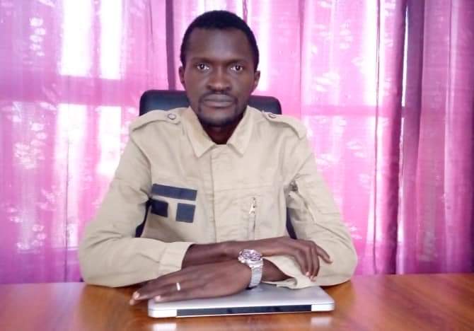 Sékou Koundouno du FNDC s’en prend au Général Bafoé : » Il n’est qu’un haut gradé de sang »