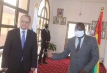 COVID-19: 10 mille doses de vaccins spoutnik V octroyé à la Guinée