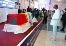 Obsèques de Djibril Tamsir Niane : Alpha Condé présent au rendez-vous