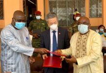 Coronavirus: La Guinée bénéficie de 200 mille doses de Sinopharm, un vaccin chinois