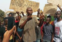 Grogne des jeunes de Kaporo Rails : une affaire de bail de terrain à l’origine