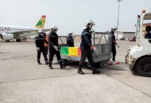 Le corps de l’écrivain Djibril Tamsie Niane, enfin à Conakry