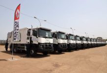 Assainissement : le Gouvernement et le Fonds Lives and Livelihoods (LLF) mettent une flotte de 50 camions à la disposition des populations de Conakry (Communiqué)