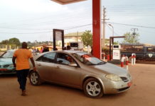 Pénurie de carburant: A Boké, les taxis motos ont augmenté le prix du tronçon