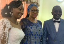 Conakry : la présence de Hadja Halimatou Dalein au mariage de Arfamoussaya Macka Diaby saluée
