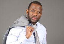 Tentative de suicide?: Ismaël Condé se verse de l’eau chaude