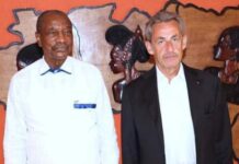 Sékhoutouréya : le président Alpha Condé a reçu l’ancien président français, Nicolas Sarkozy