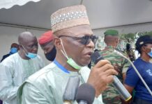 Obsèques du général Toto: le ministre de l’Administration du Territoire rend hommage au défunt