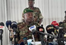 Colonel Doumbouya répond à la CEDEAO « seul le peuple souverain de Guinée décidera de son destin»