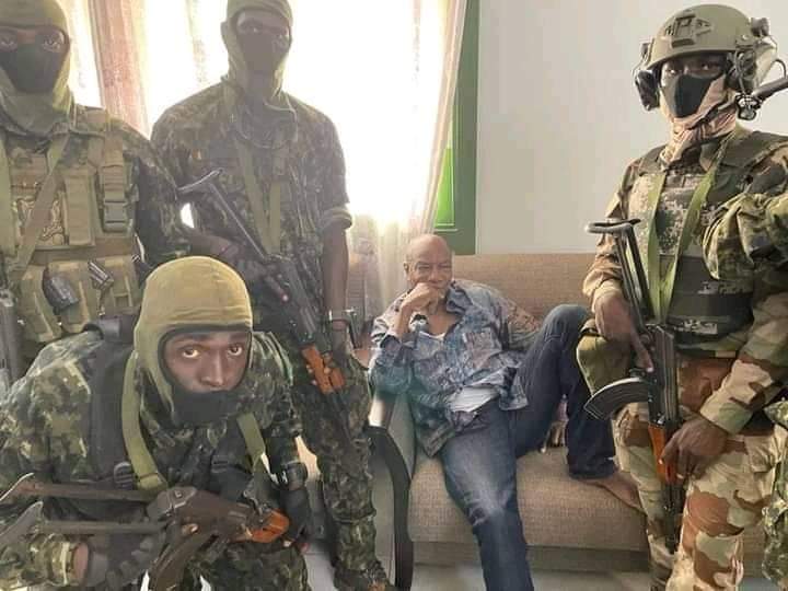 Arrestation de Alpha Condé, coup d'Etat en Guinée