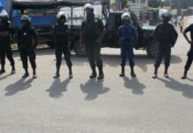 Coups de feu à Kaloum : l’ambassade de France demande aux résidents français en Guinée de rester à la maison