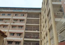 Réouverture des classes : les établissements scolaires se pressent pour une rentrée effective ce jeudi