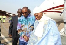 Sénégal : l’ancien président prêt à mettre sa maison de Dakar à la disposition d’Alpha Condé