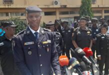 FDS : Interdiction de participer aux cérémonies civiles en uniforme de corps (Communiqué)