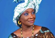 L’artiste Aïcha Koné révèle : « Alpha Condé ne m’a jamais reçue parce que j’ai chanté pour Lansana Conté »