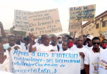 Conakry : Les travailleurs de Les Moulins d’Afrique manifestent devant l’usine