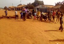 Kindia : la colère des citoyens de Comoya, envahis par la poussière