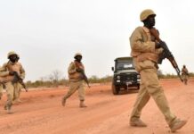 Burkina Faso : arrestation de huit militaires soupçonnés de tentative de coup d’État