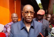 Récupération des domaines de l’Etat: Lansana Kouyaté vante un geste du colonel Doumbouya