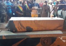 Aéroport International AST: la dépouille mortelle du maire de Ratoma est arrivée à Conakry