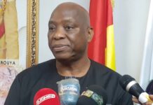 Des guinéens violentés à l’aéroport de Dakar : Dr Morissanda Kouyaté s’indigne et annonce des enquêtes