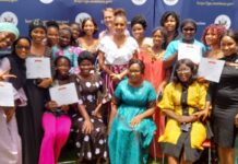Conakry : plusieurs femmes leaders de Guinée outillées par l’Ambassade des États-Unis