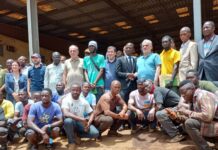 Conakry : Ahmed Albayrak annonce une bonne nouvelle pour les travailleurs et les usagers des bus