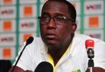 Football : Lappé Bangoura finalement nommé entraîneur du Syli national local