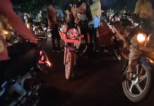 Siguiri : la circulation bloquée dans plusieurs endroits de la commune urbaine par des taxis motards