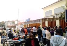 Arnaque dans l’obtention de passeport en Angola ? « on débourse jusqu’à 400 dollars pour avoir un passeport ici », dénonce un guinéen