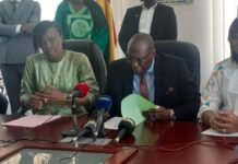 Ministère de l’information et de la Communication : passation de service entre Rose Pola Pricemou et Aminata Kaba, ministre entrante