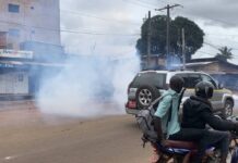 Bambéto : Accrochages entre jeunes et forces de l’ordre après l’enterrement d’Alpha Oumar Barry tué par balle