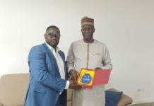 Think Tank COPE-GUINEE décerne un prix au DG de La Poste Guinéenne : « c’est un défi pour dire que je dois redoubler d’effort…» (Mohamed Sita Cissé)