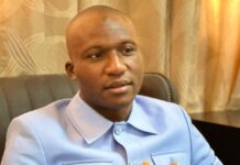 Tribune : Les politiciens insatiables ( Par Ansoumane Ouzby Fofana)