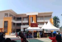 Dixinn : l’école « Diawadou Barry » construite sur l’ex domicile de Cellou Dalein inaugurée