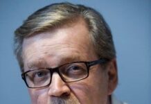 ’Franc-sois Sous-den’’ : la tête de linotte au service de l’ex-président président Alpha Condé