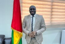 Fonction publique des collectivités en Guinée: le ministre Mory Condé défend le projet devant les honorables Conseillers