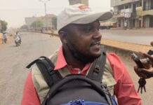 Manif : des journalistes pointés des armes, injuriés par des militaires du BATA, la carte mémoire du correspondant de TV5 saisie à Bomboli