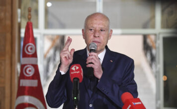 Tunisie: À six semaines des élections, Kaïs Saïed change radicalement son équipe gouvernementale