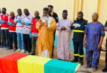 Obsèques de Djènè Kaba à Kankan : la prière mortuaire dirigée par Elhadj Mamadou Saliou Camara