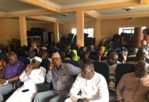 Desserte en courant électrique: des responsables de l’EDG échangent avec les conseillers communaux de Dixinn