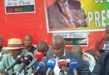 Presse guinéenne: de l’idylle au black-out. (Bella KAMANO)