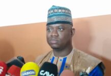 Justice : Charles Wright visé par une plainte du FNDC