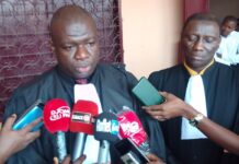 Renvoie du procès de Charles Wright : réactions croisés des avocats