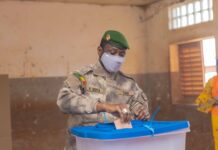 Référendum au Mali : le OUI remporte à 97% des voix