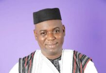 Tribune : tombé de son piédestal, Doumbouya isolé par la majorité des Guinéens et par la communauté internationale