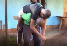 Mamady Fofana paralysé depuis la 7ème année, décroche son baccalauréat : « aidez-moi, je ne suis pas né avec cette maladie »