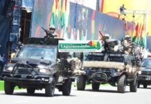 Fête de l’indépendance : 7230 hommes avec 188 engins défilent devant colonel Mamadi Doumbouya