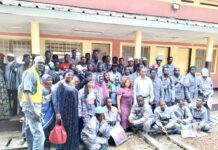 Labé : l’ONFPP lance une formation en faveur de 50 jeunes en recyclage et transformation des déchets plastiques en dallettes