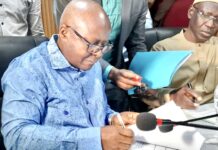 Concours à la fonction publique : Julien Yombouno annonce une prolongation